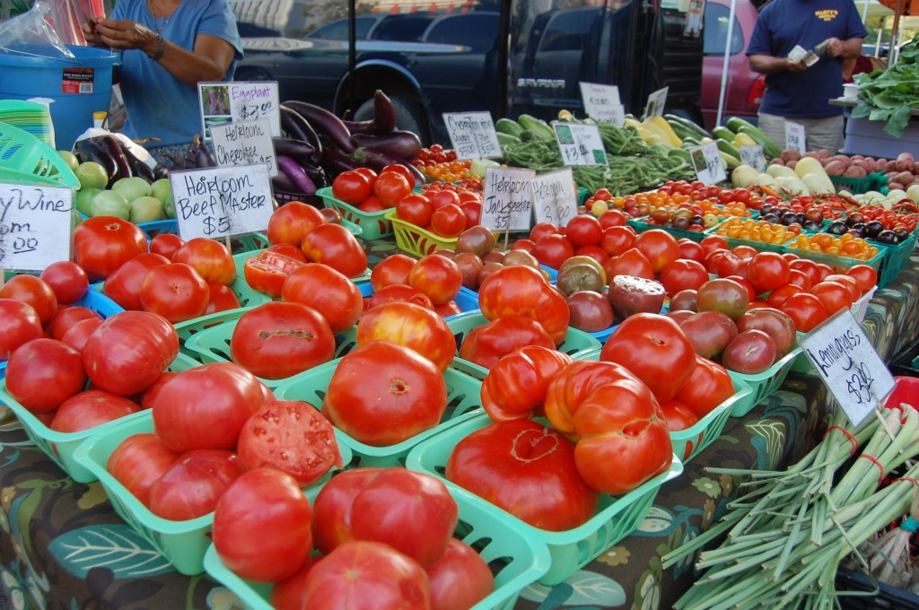 tomatoes at the Fayetteville Farmers' Market