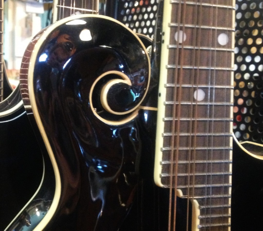 Wordless Wednesday: A stroll through South Austin Music | SeeLaurieWrite.com